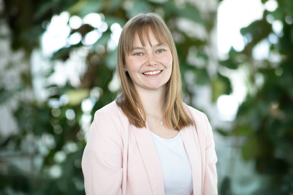 Anna Hofer