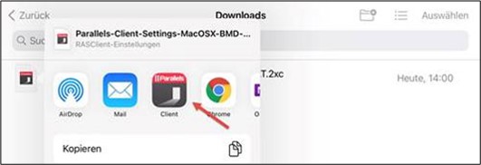 Screen "Downloads" with an arrow pointing to "Parallels Client"